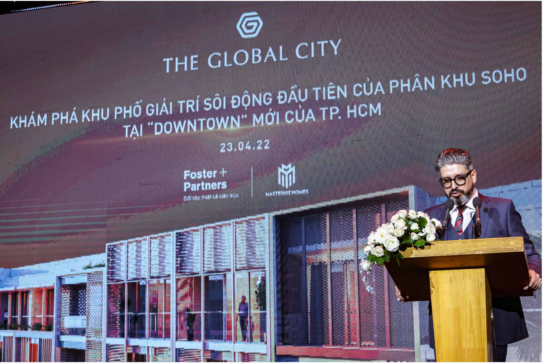 The Global City attracts investors with the "downtown" experience.